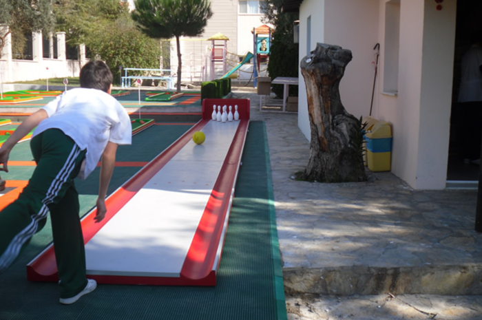 Garden Bowling 0